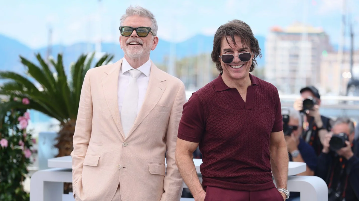 No sería sorprendente que la nueva profundice en secretos de la carrera militar de Maverick o presente una amenaza que obligue a los pilotos a enfrentar tanto enemigos externos como sus propios demonios internos. No sería sorprendente que la nueva profundice en secretos de la carrera militar de Maverick o presente una amenaza que obligue a los pilotos a enfrentar tanto enemigos externos como sus propios demonios internos.