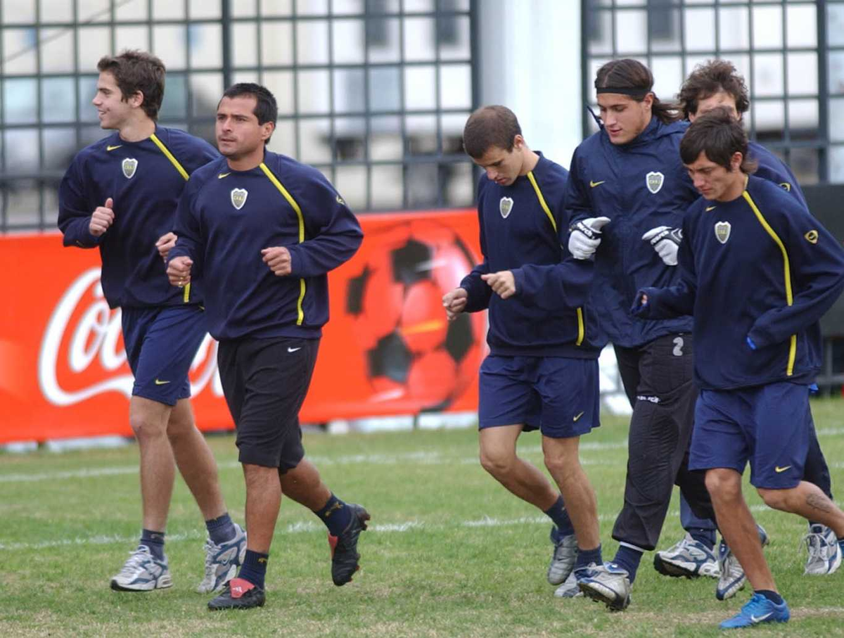 Año 2005. Medrán entrena junto a figuras Xeneizes como Fernando Gago, Marcelo Delgaro y Rodrigo Palacios, entre otros. Año 2005. Medrán entrena junto a figuras Xeneizes como Fernando Gago, Marcelo Delgaro y Rodrigo Palacios, entre otros.