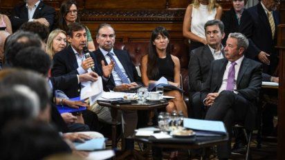 La oposición no quiere a CFK en solitario en el recinto y pide que 15 legisladores estén presentes en la sesión