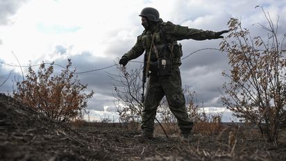 Afirman que Rusia avanza en 7 frentes y rodeó a ucranianos en Kursk