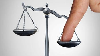 CFK en difícil situación judicial que resulta en una menor participación en decisiones de gobierno. CFK en difícil situación judicial que resulta en una menor participación en decisiones de gobierno.