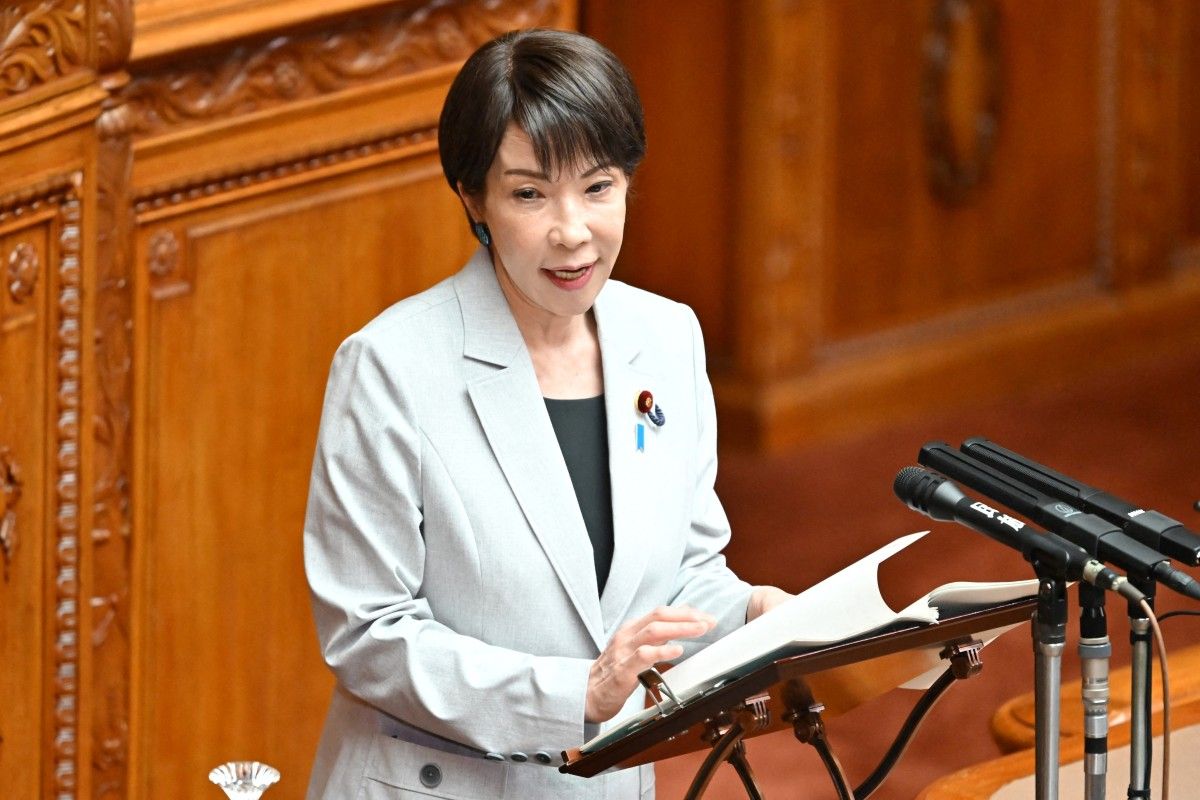 La primera ministra japonesa, Sanae Takaichi, defendió en el Parlamento el proyecto para crear un Consejo Nacional de Inteligencia, en medio de protestas contra el giro militar y el debate sobre la identidad pacifista de Japón. La primera ministra japonesa, Sanae Takaichi, defendió en el Parlamento el proyecto para crear un Consejo Nacional de Inteligencia, en medio de protestas contra el giro militar y el debate sobre la identidad pacifista de Japón.