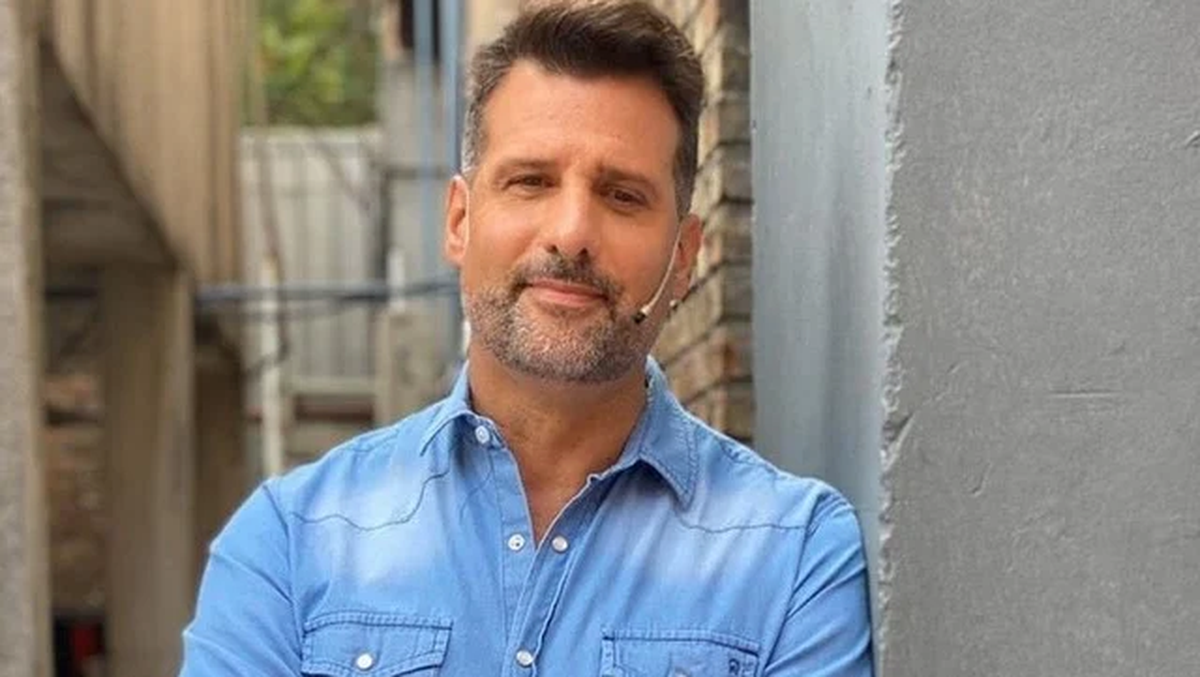 José María Listorti ha trabajado en varios proyectos con Marcelo Tinelli, como Videomatch, Showmatch, Este es el show, Hay que ver y Canta si puedes.