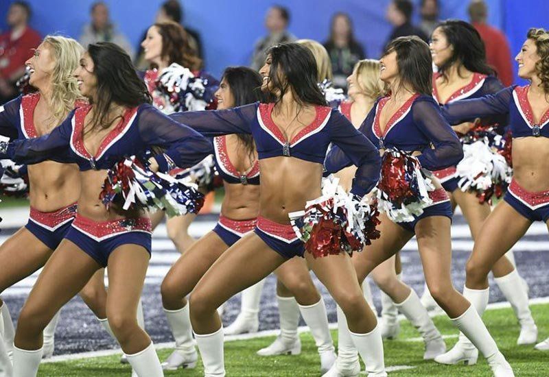 Al igual que los casos de abusos sexuales a jugadores juveniles en Argentina, las porristas de la NFL de Estados Unidos denunciaron ser víctimas de abusos por parte de los aficionados