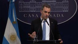 Manuel Adorni en conferencia de prensa en la Casa Rosada.