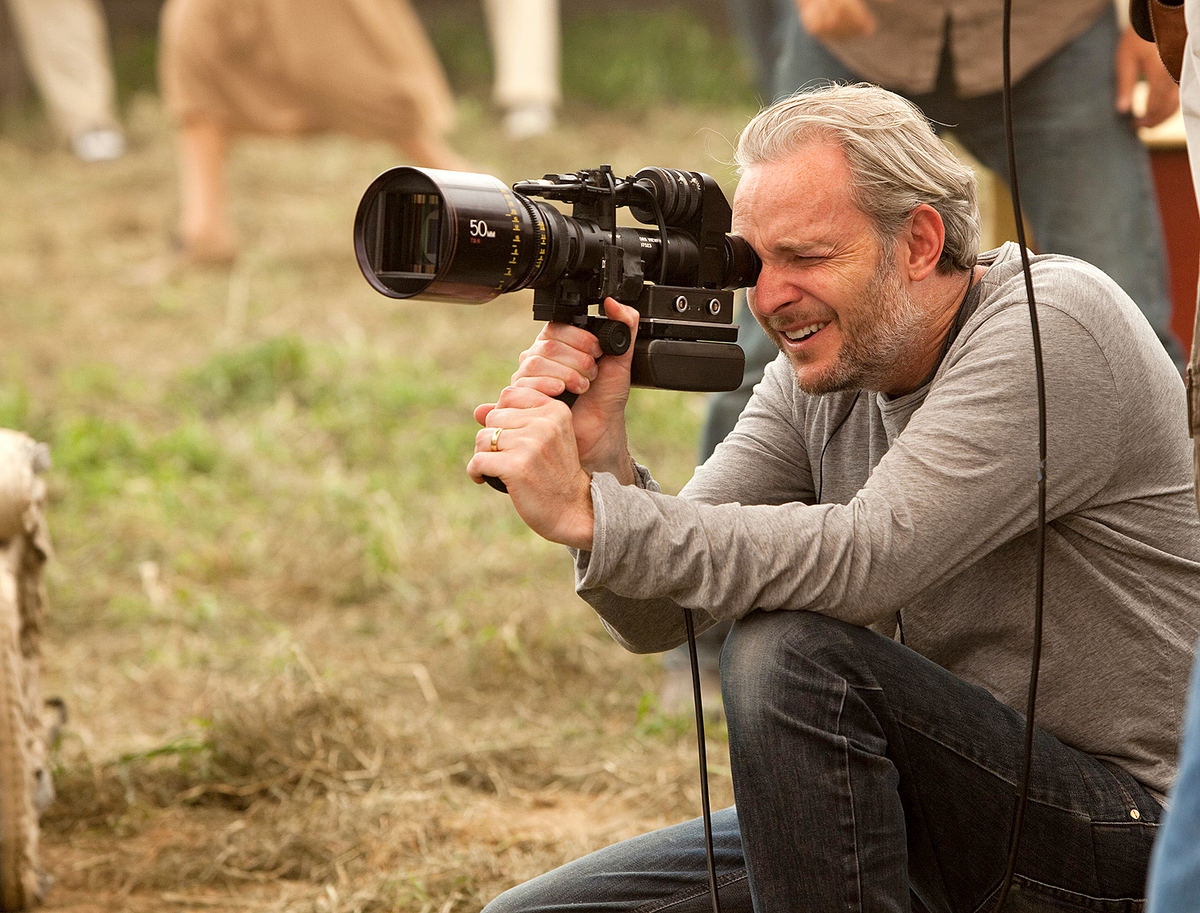 Francis Lawrence. Francis Lawrence.